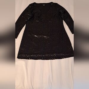 Chic Black Sequin Dress with Long Sleeves
